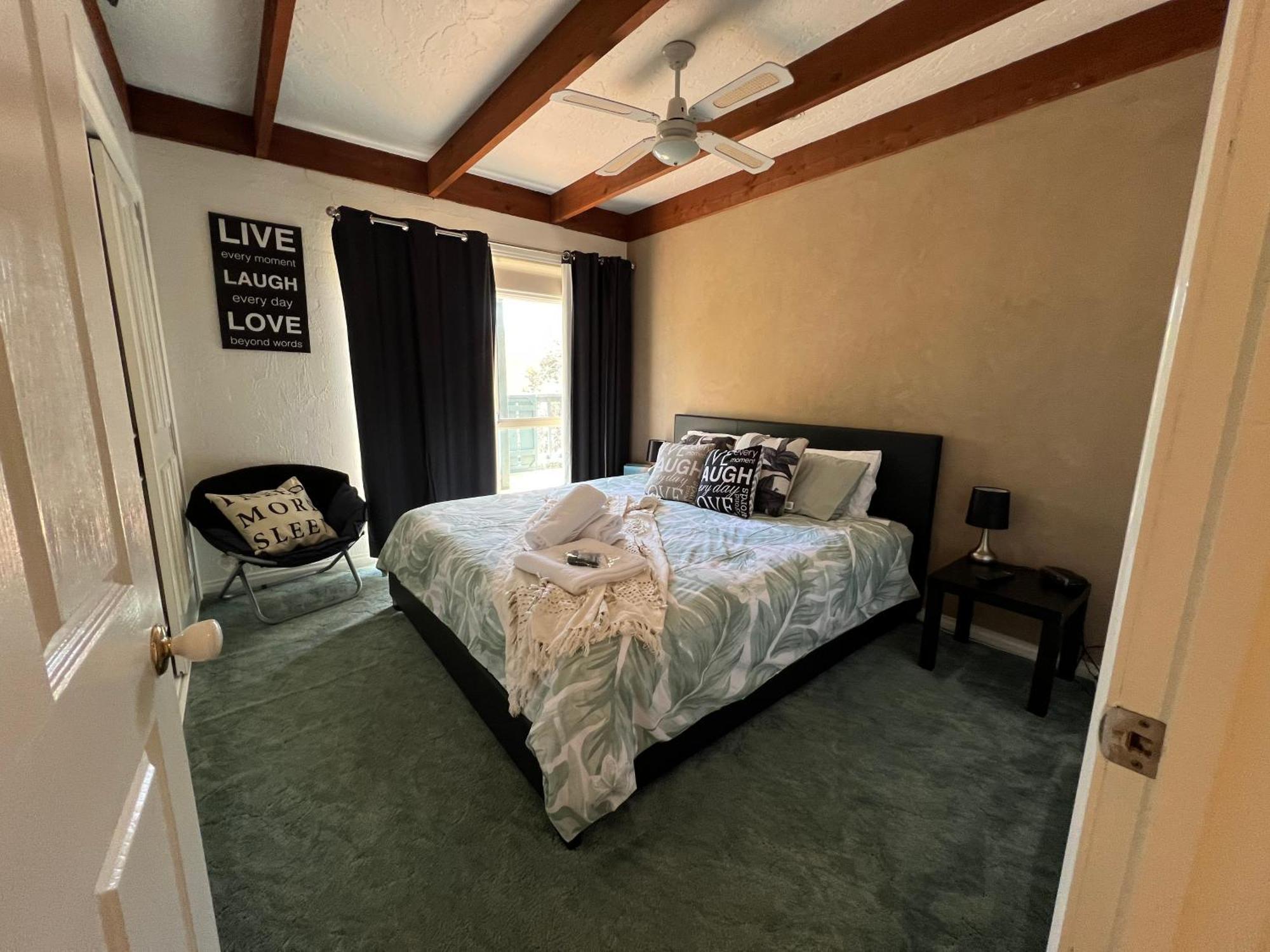 Nest On A Crest Villa Rye Exterior photo